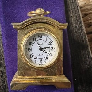 Small clock